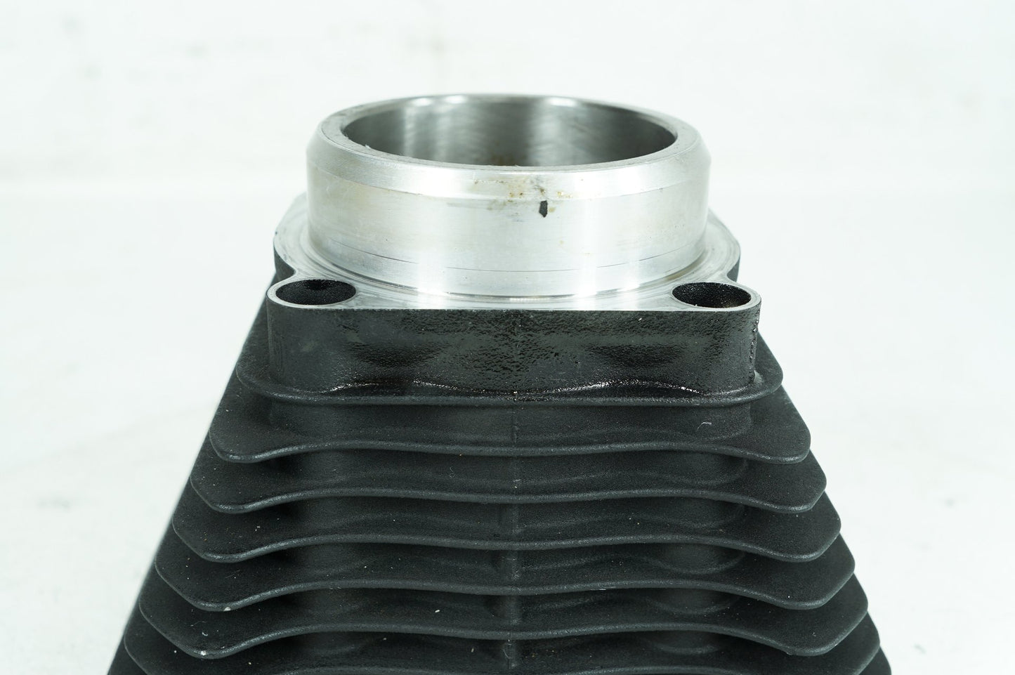 2013 - 2022 Harley-Davidson Sportster Iron Twin Cam Engine Jug 1 Cylinder Barrel  	16452-05