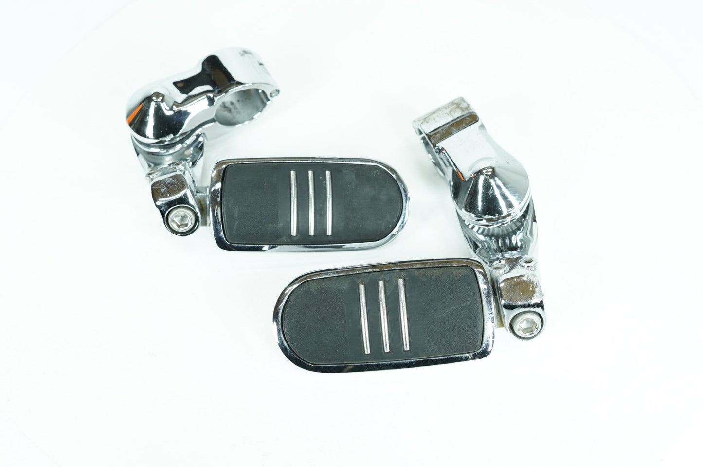 2007 - 2012 Harley-Davidson Touring Street Glide Front Right Left Highway Foot Pegs 50211-04, 50198-97