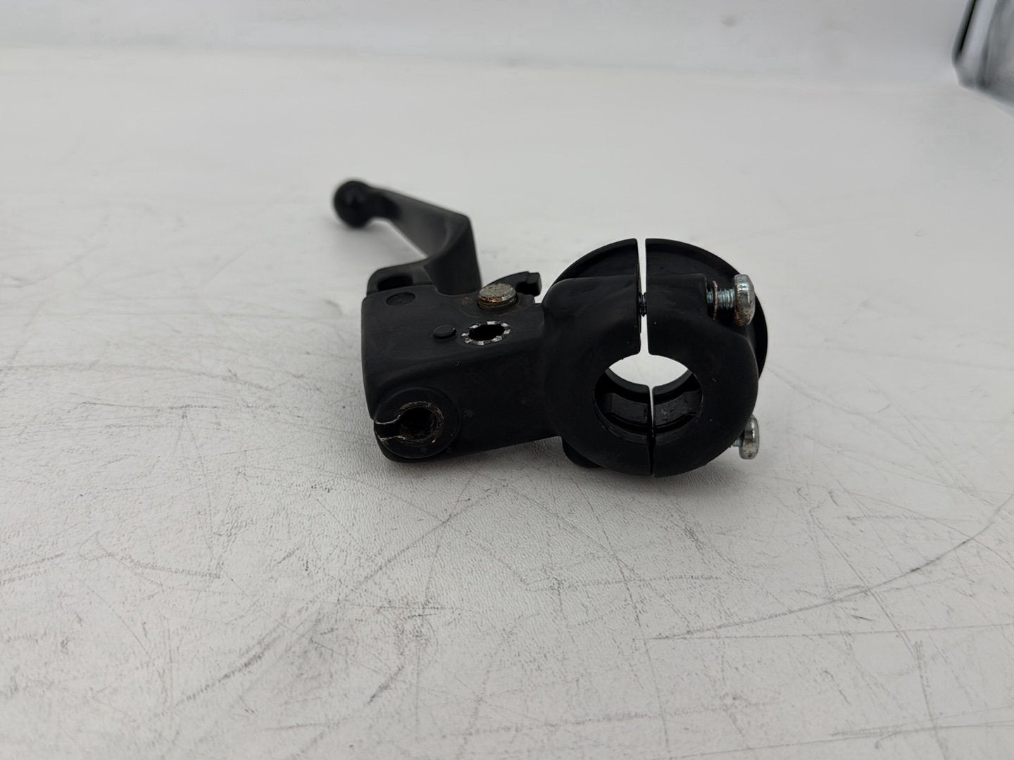 2006 Harley Touring FLHRI Road King OEM Front Left Hand Clutch Control Lever