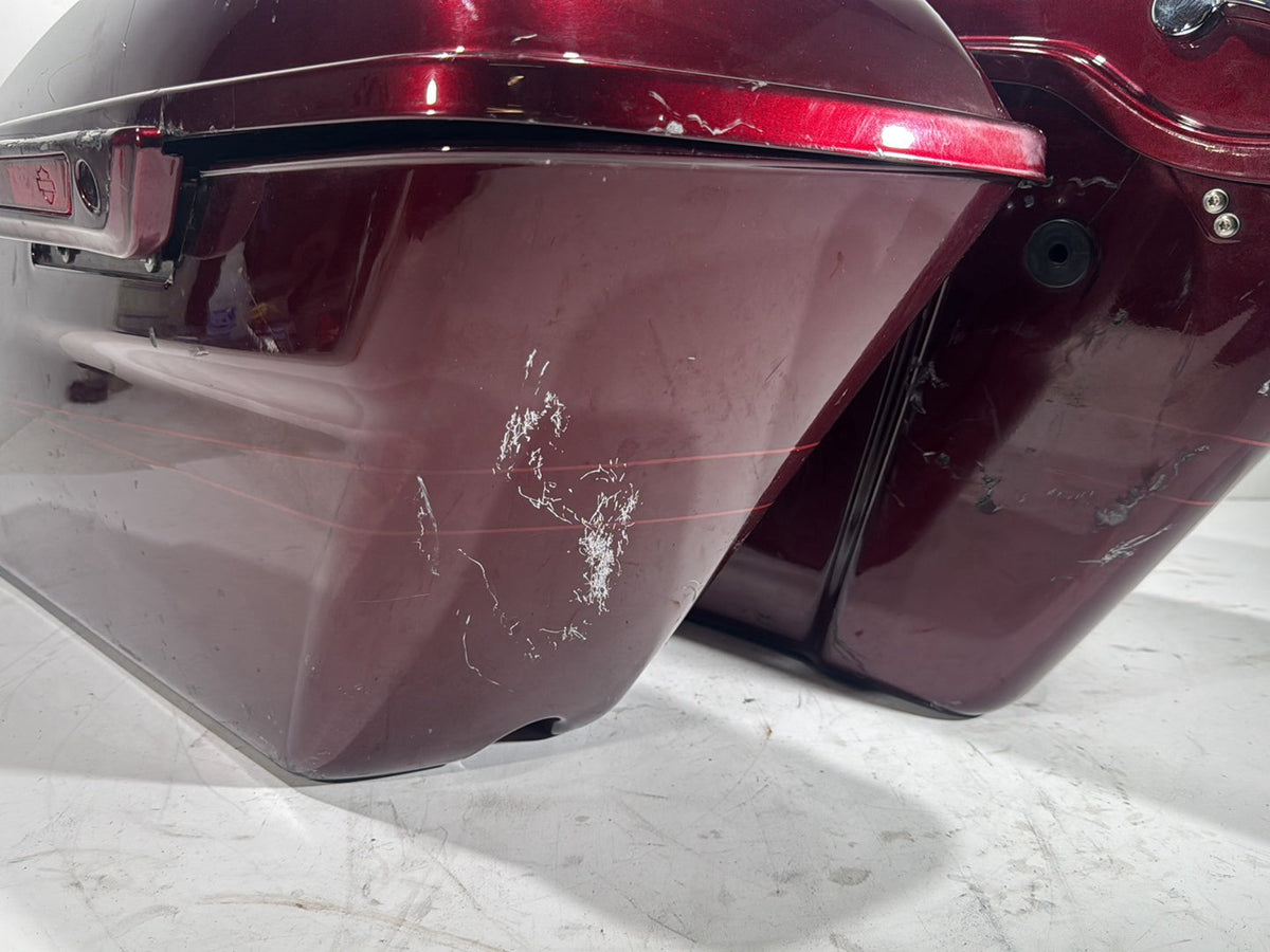 2014 Harley Street Glide OEM Left 1 Saddlebag Luggage NO Key SCRATCHED