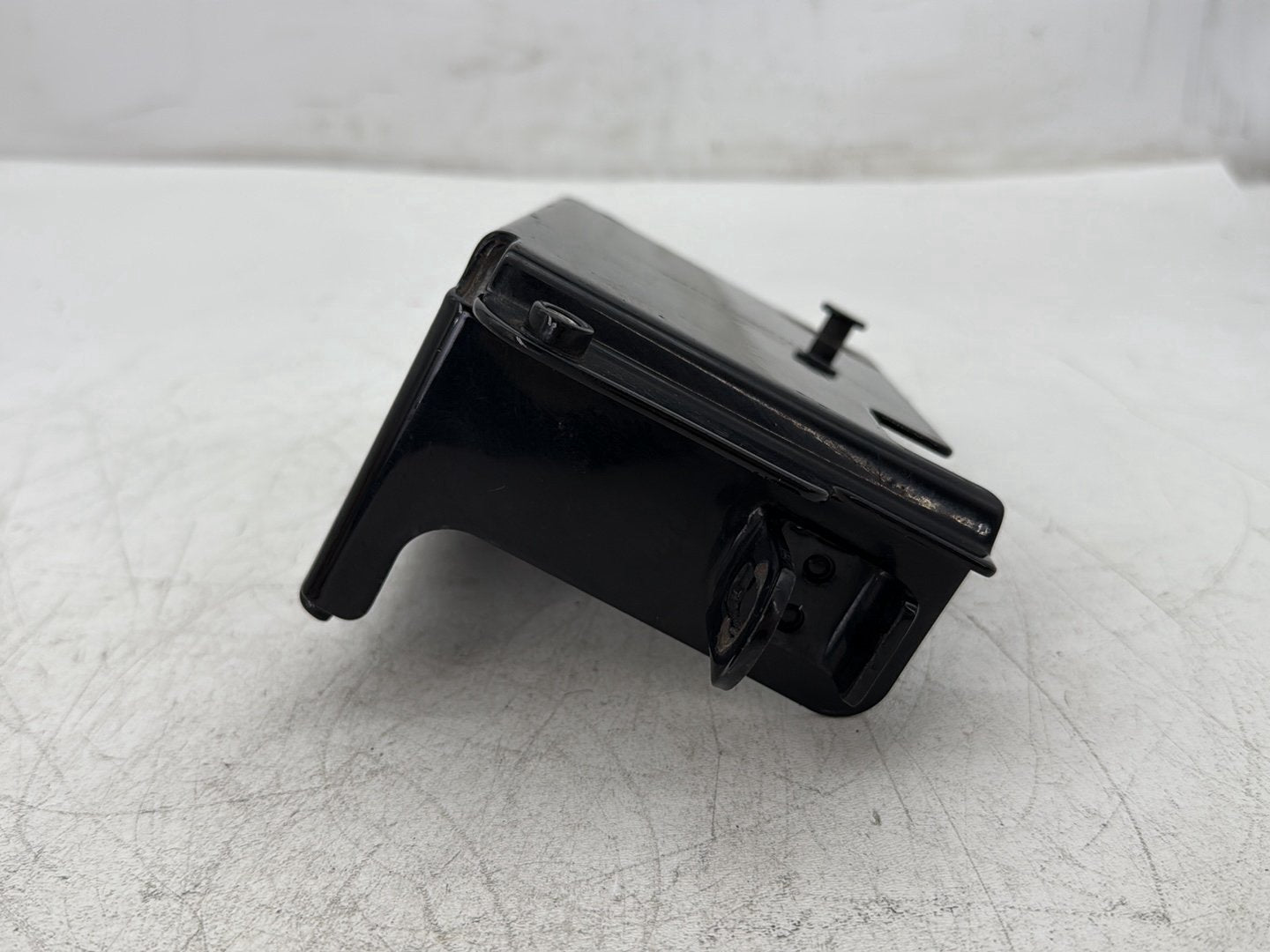 2000 Harley Dyna FXDWG Wide Glide OEM Battery Tray Bracket Holder Carrier
