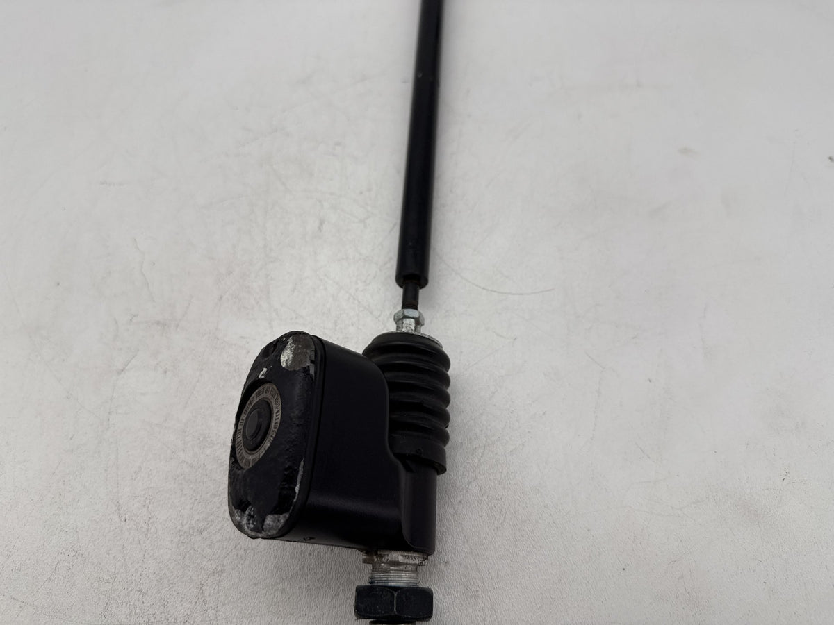 2007 Harley Dyna Super Glide FXD OEM Rear Brake Master Cylinder Reservoir