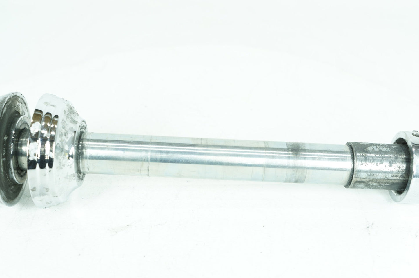 2008 - 2016 Harley-Davidson Touring Road Glide Custom Front Wheel Axle Bolt Shaft 41547-07A