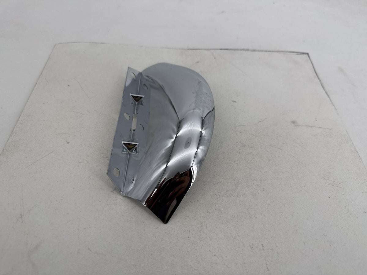 2007 Harley Electra Touring CVO Lower Triple Tree Wind Deflector Kuryakyn 1100