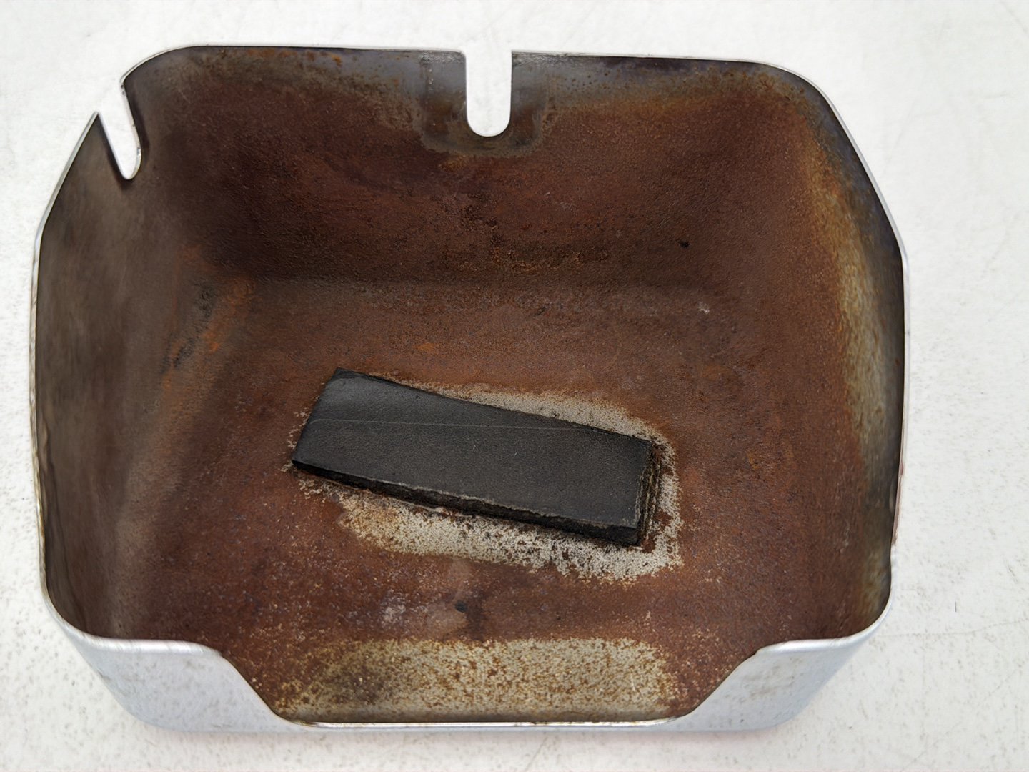 1986 - 1998 Harley-Davidson Softail Heritage Classic Ignition Igniter Coil Cover Trim 31800-78A