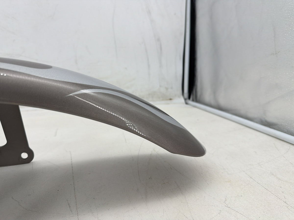 2005 Harley Dyna Wide Glide FXDWG OEM Front Wheel Fender Shell Panel