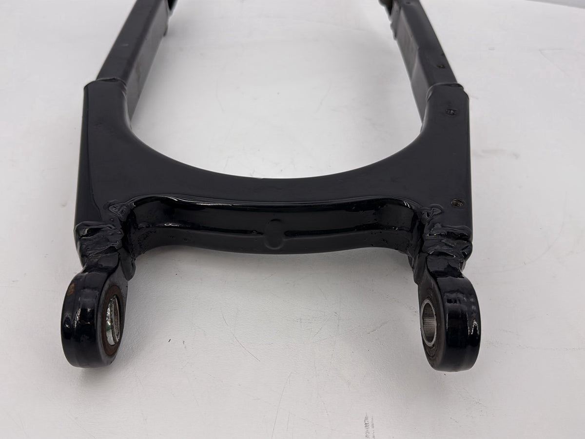 2009 Harley Sportster XL1200C 1200 Custom OEM Rear Fork Swingarm Swing Arm