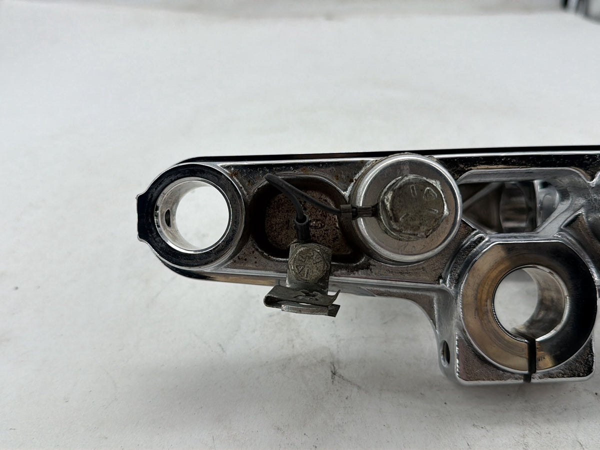 2004 Harley Heritage Softail Classic OEM Front Fork Upper Triple Tree Bracket