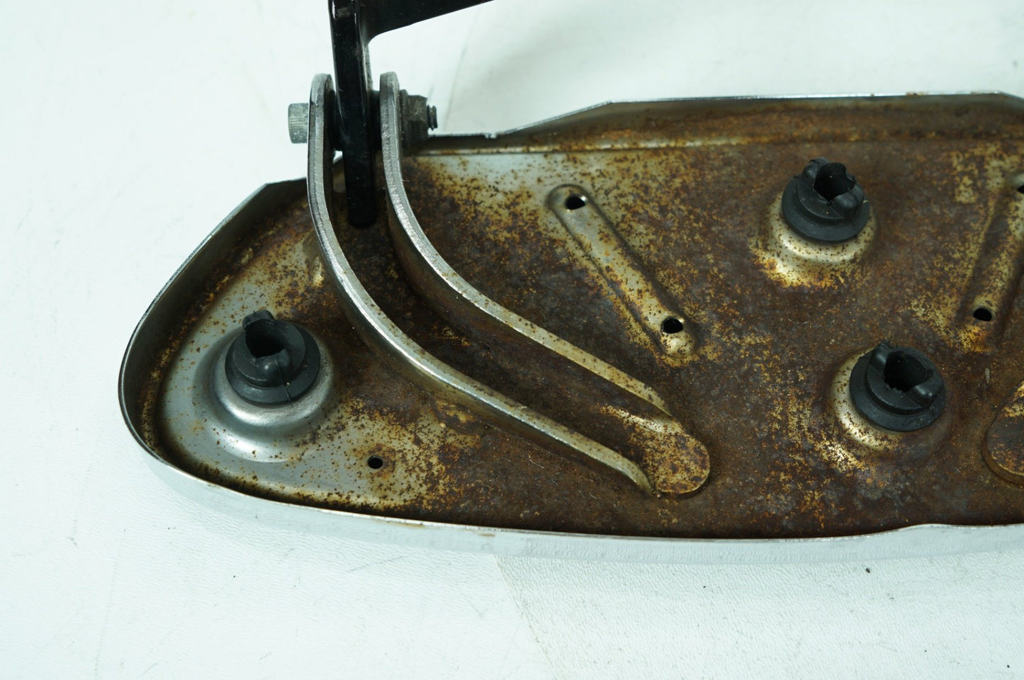 2007 - 2016 Harley-Davidson Touring Street Glide Left Right Driver Floorboard Foot Rest 50683-04