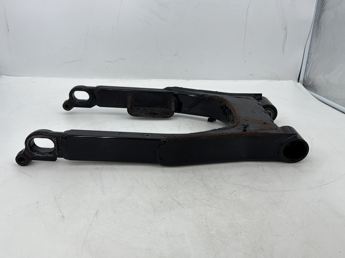 2008 Harley Touring FLHTCU Electra Glide Ultra OEM Rear Fork Swingarm Swing Arm