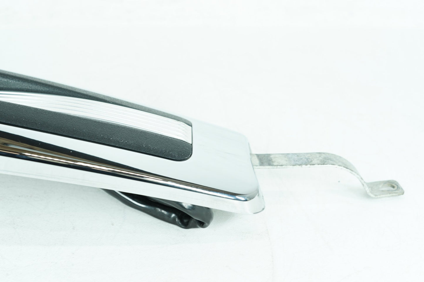 2007 - 2012 Harley-Davidson Touring Electra Glide Ultra Fuel Gas Tank Dash Console NOKey 61270-08