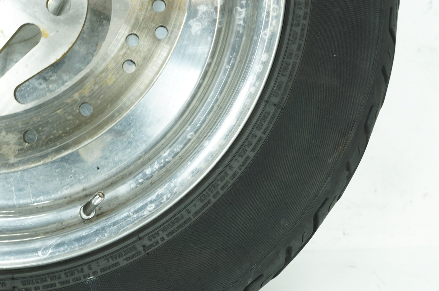 1999 - 2006 Harley-Davidson Dyna Low Rider Rear Wheel Rim Tire 41313-04