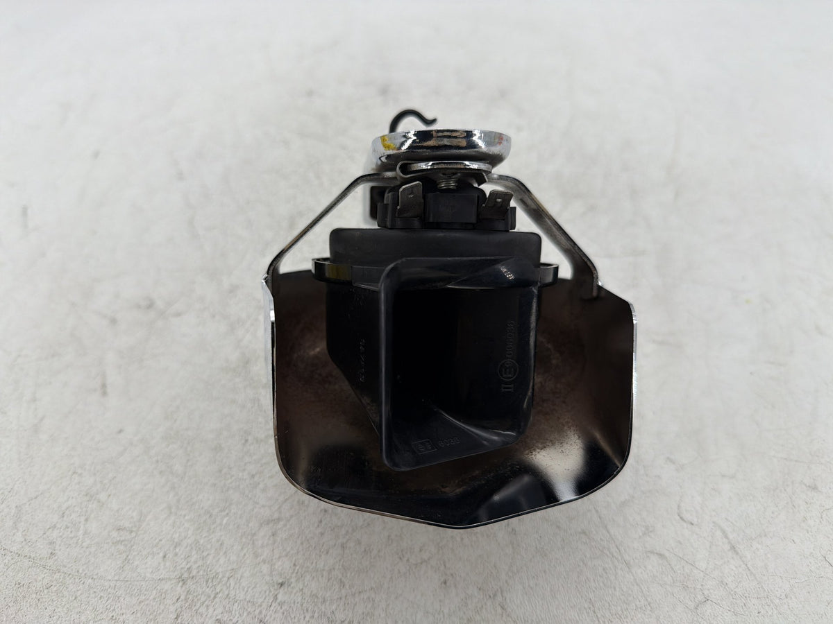 2007 Harley Electra Glide Touring CVO Eagle OEM Horn Signal Klaxon Chrome Cover