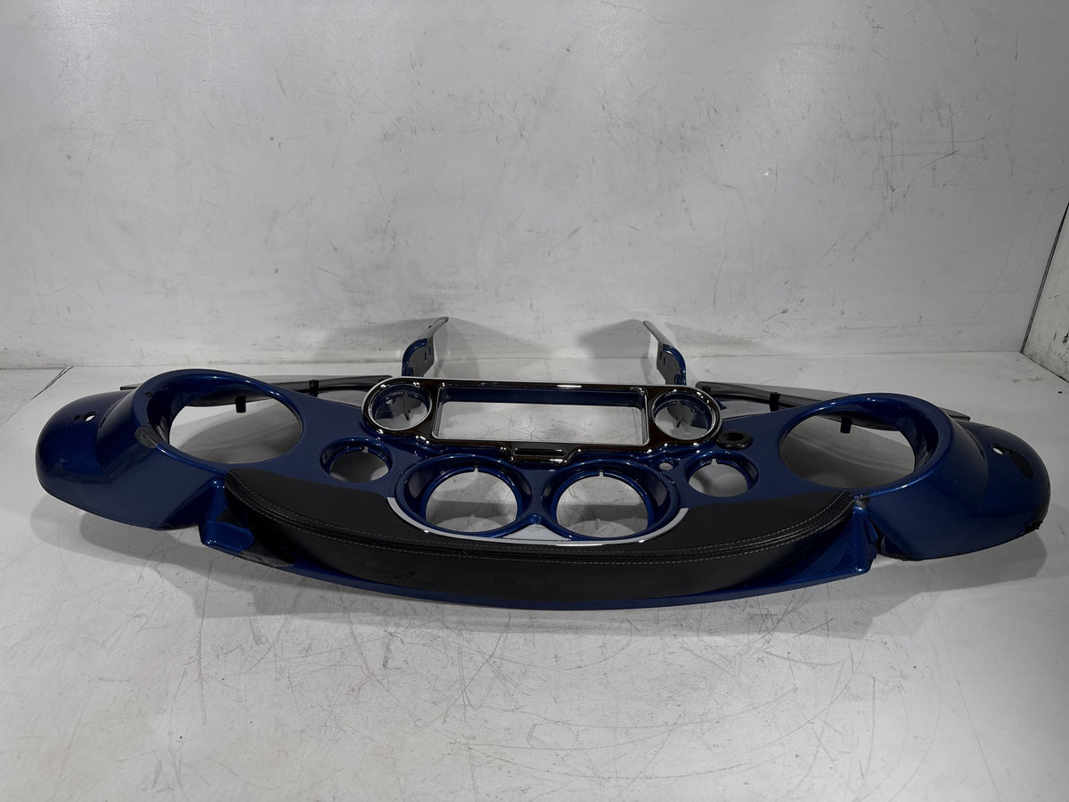 07 Harley Electra Glide Touring CVO Eagle OEM Front Inner Batwing Fairing Cover