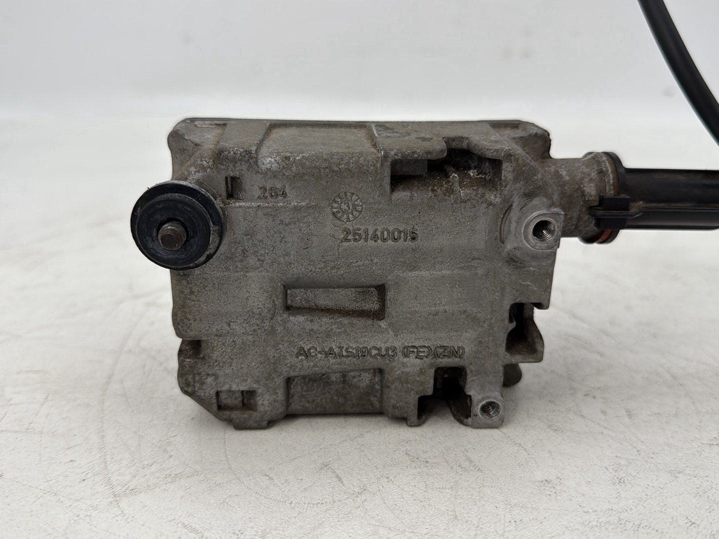 1999 - 2006 Harley-Davidson Touring Electra Glide Ultra Cruise Control Actuator Servo Motor 70955-04