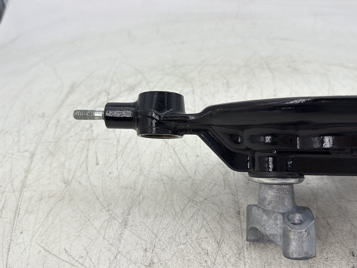 2006 Harley Road King Touring FLHRCI Classic OEM Front Fork Upper Triple Tree Clamps