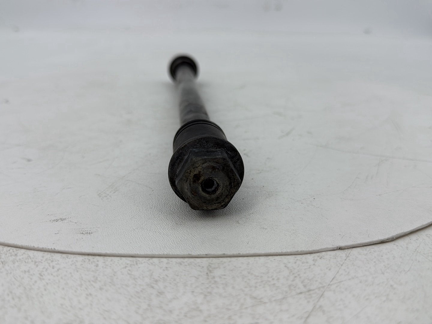 1999 - 2006 Harley-Davidson Touring Road King Police Rear Wheel Axle Bolt Shaft  	41110-89