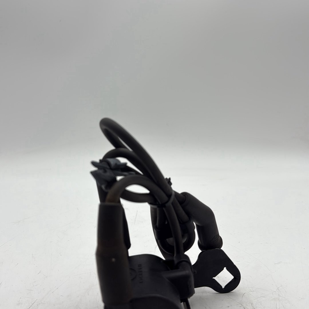 2007 - 2012 Harley-Davidson Touring Electra Glide Classic Ignition Coil Spark Plugs Cable  	31696-07A