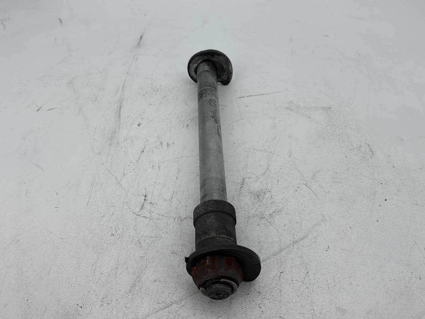 2003 Harley Electra Glide Touring Ultra FLHTCUI OEM Rear Wheel Axle Bolt Shaft