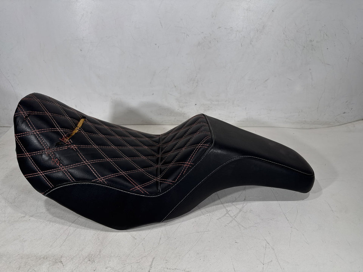 2016 Harley Dyna Fat Bob FXDF 103 OEM Passenger Rider Driver Seat Saddle