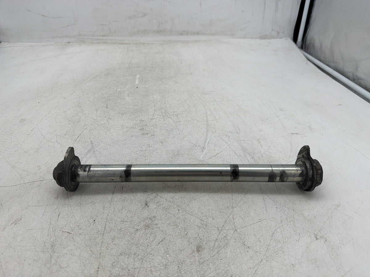 2015 Harley Electra Glide Touring Ultra OEM Rear Wheel Axle Bolt Shaft 43000002