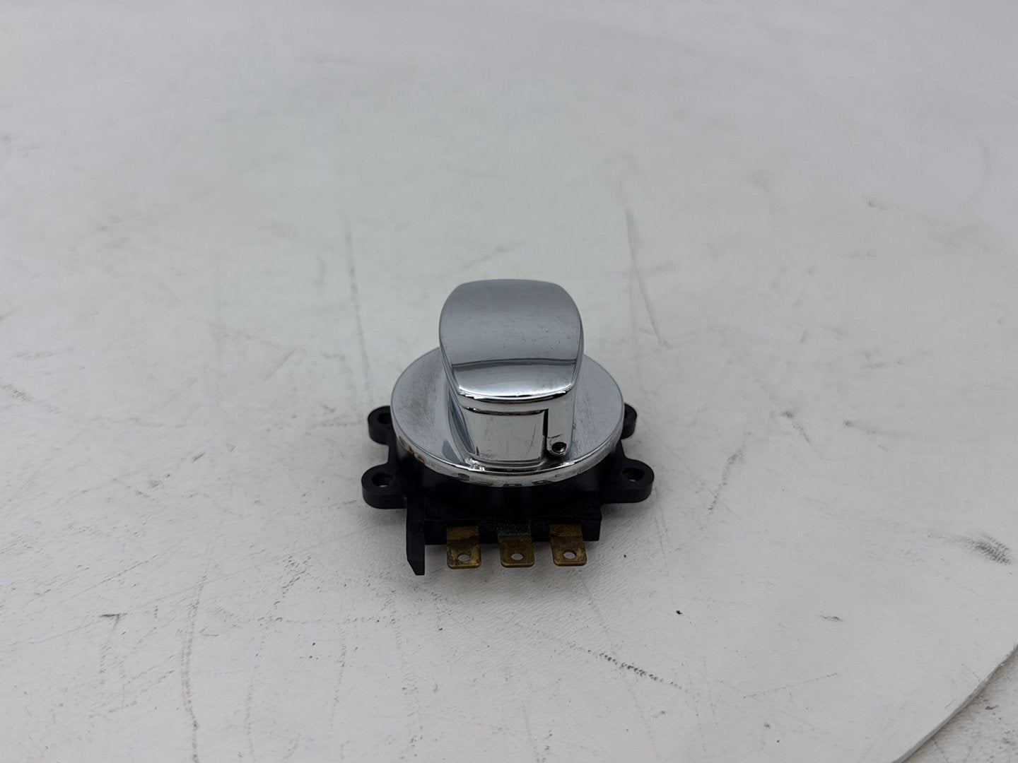 1999 - 2006 Harley-Davidson Touring CVO Screamin Eagle Road King Ignition Switch Cylinder Barrel Lockset NOKey 71313-96A