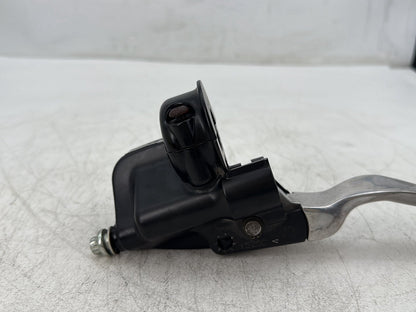 2005 Harley Electra Glide Touring Ultra FLHTCUI OEM Front Right Brake Lever Master Cylinder