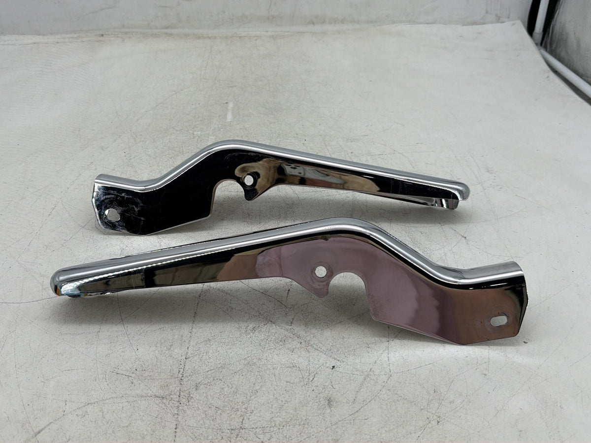 2005 Harley Road King Touring Police OEM Rear Left Right Fender Struts Bracket