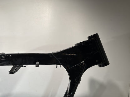 1999 - 2006 Harley-Davidson Touring Electra Glide Classic Body Main Frame Chassis NO Title 47900-01
