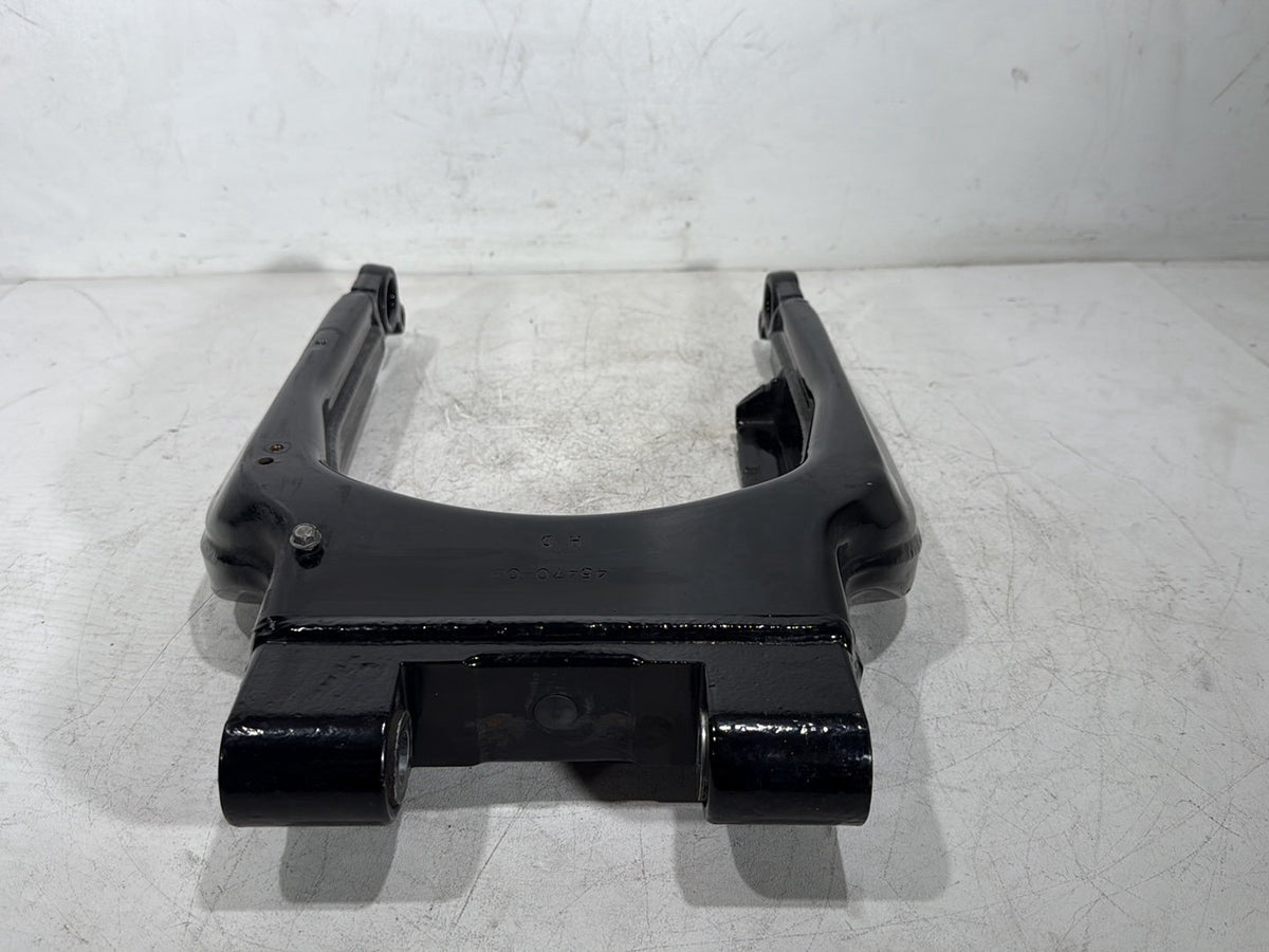 2012 Harley Electra Glide Touring Ultra OEM Rear Fork Swingarm Swing Arm