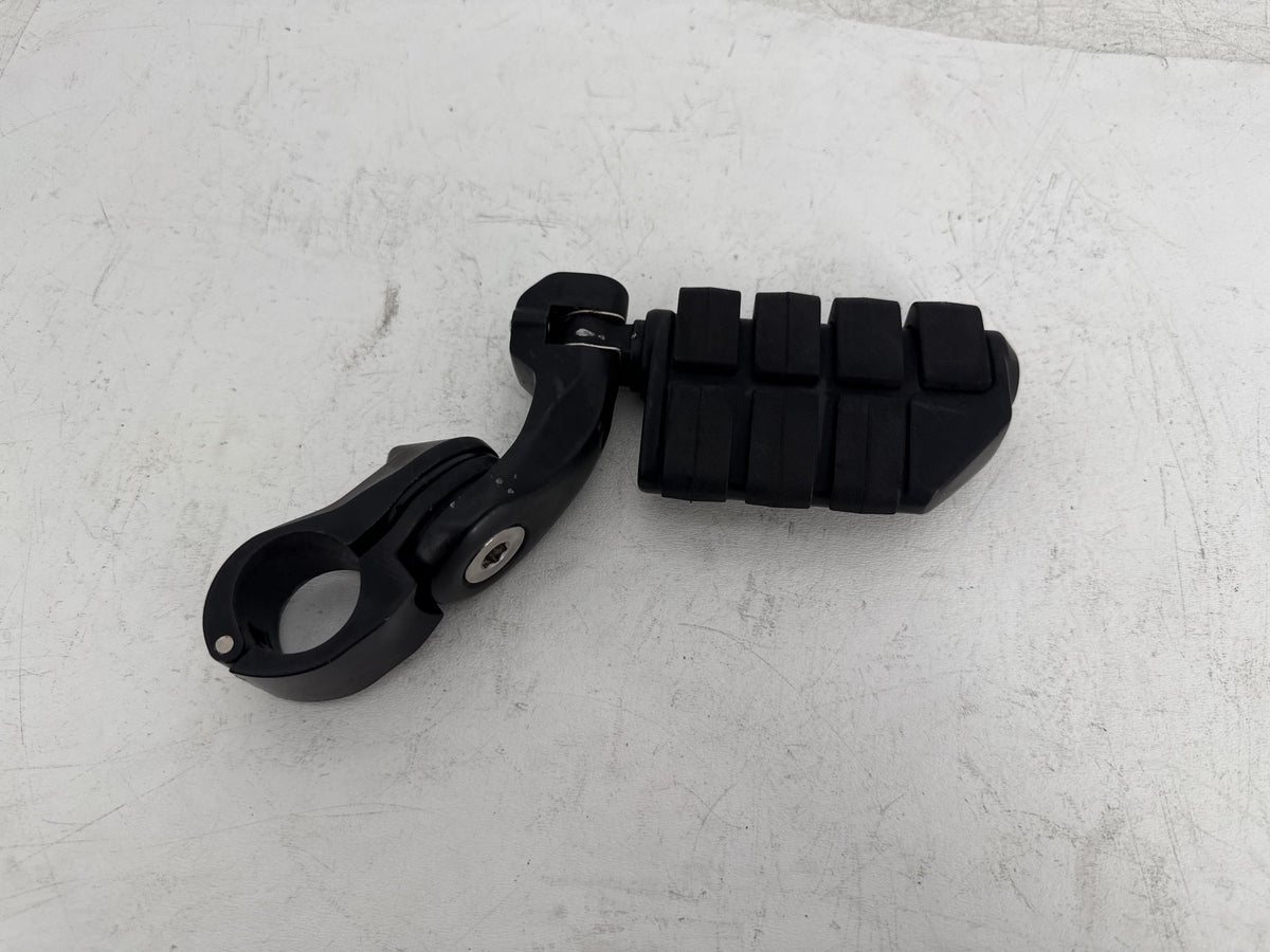 2013 Harley Street Glide Touring FLHX Front Driver Highway 1 Foot Peg Rest