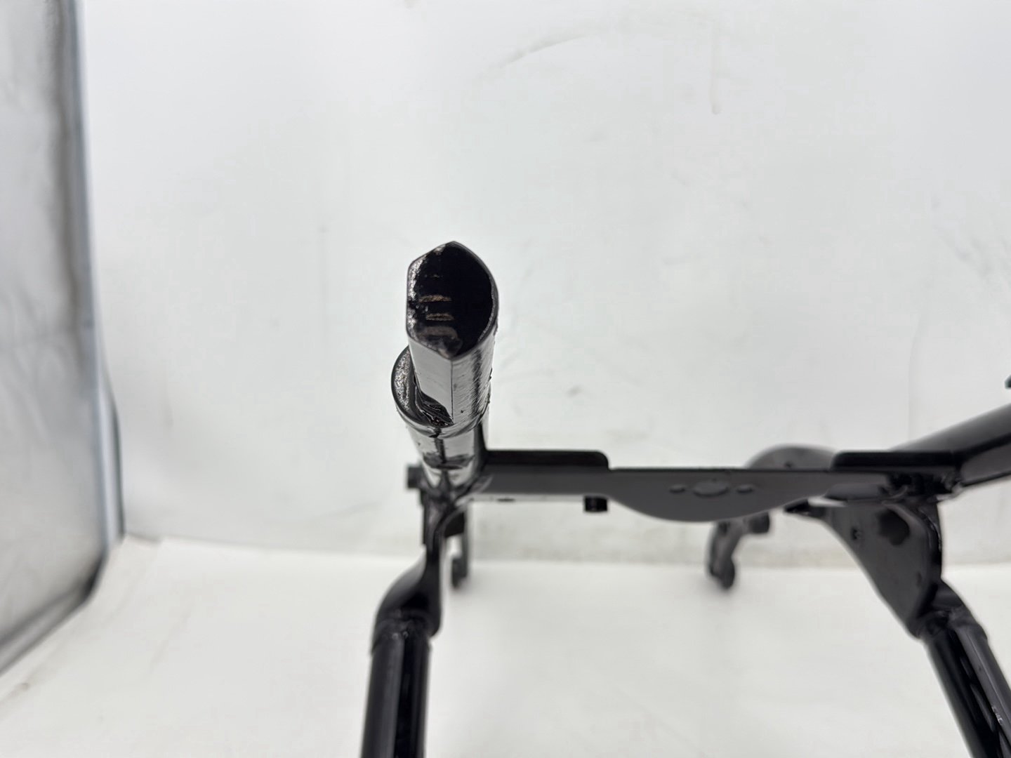 17 Harley Road Glide Touring FLTRXS OEM Rear Back Sub Frame Rail Bar 48079-09BHP