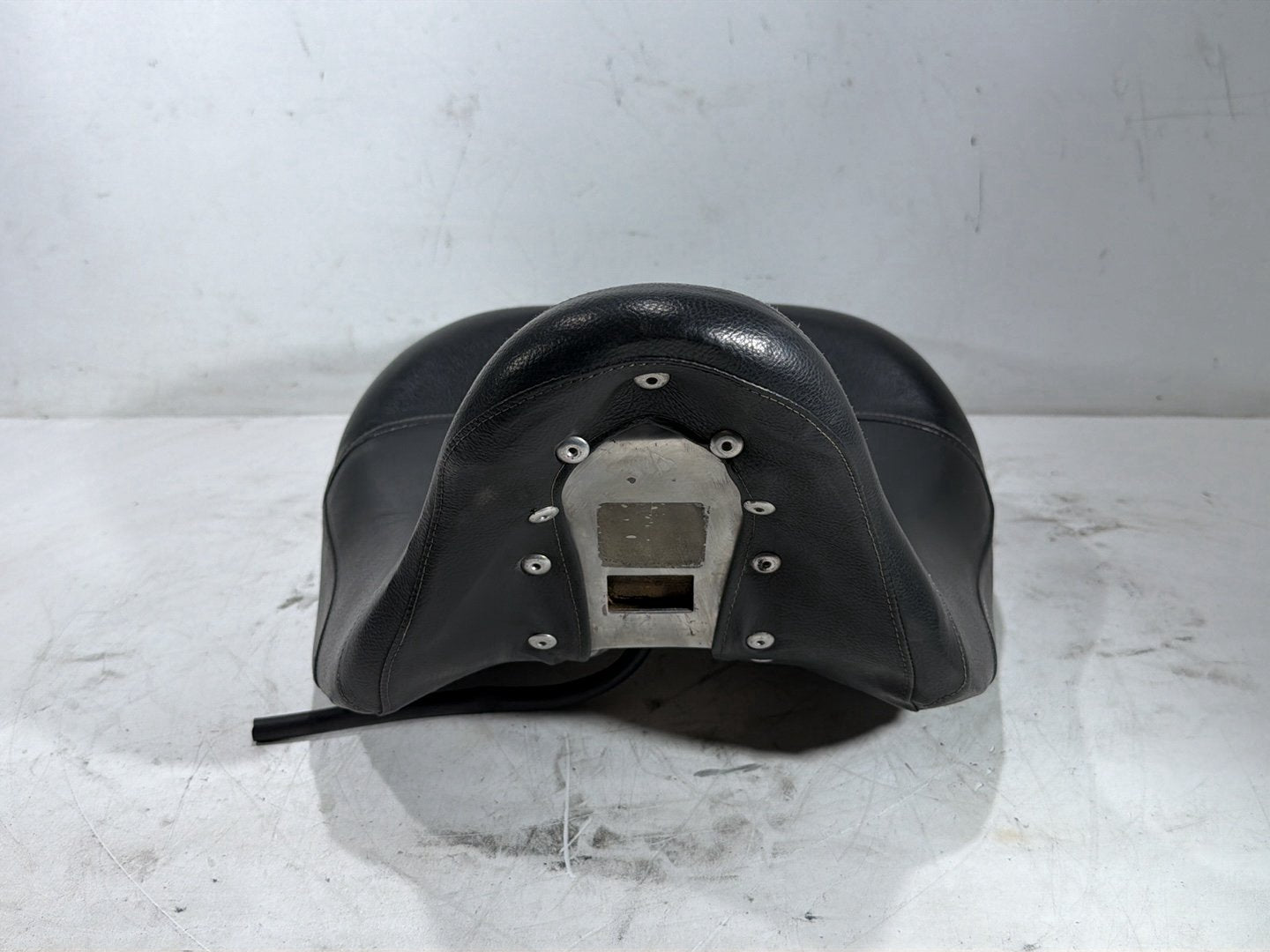 2014 Harley Electra Glide Touring Ultra OEM Passenger Rider Driver Seat Saddle