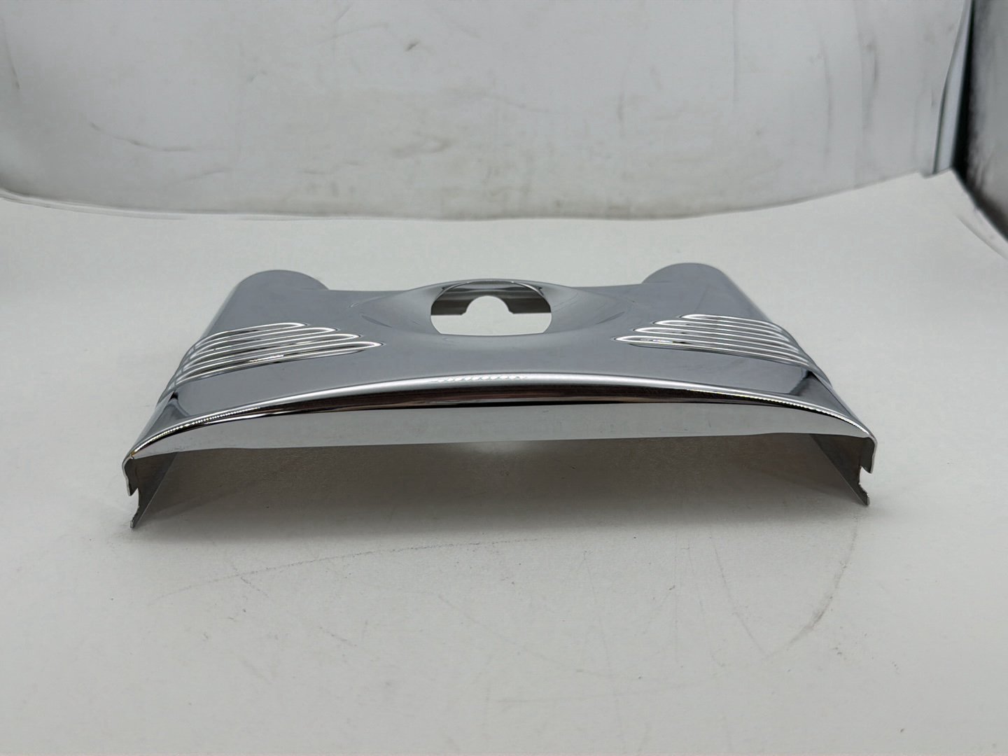 2011 Harley Heritage Softail Classic Front Upper Nacelle Headlight Cover Panel
