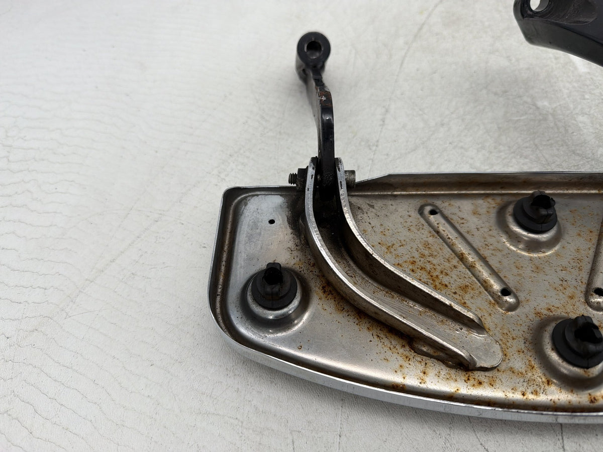 2011 Harley Electra Glide Touring Ultra OEM Left Right Driver & Pass Floorboard Foot Rest