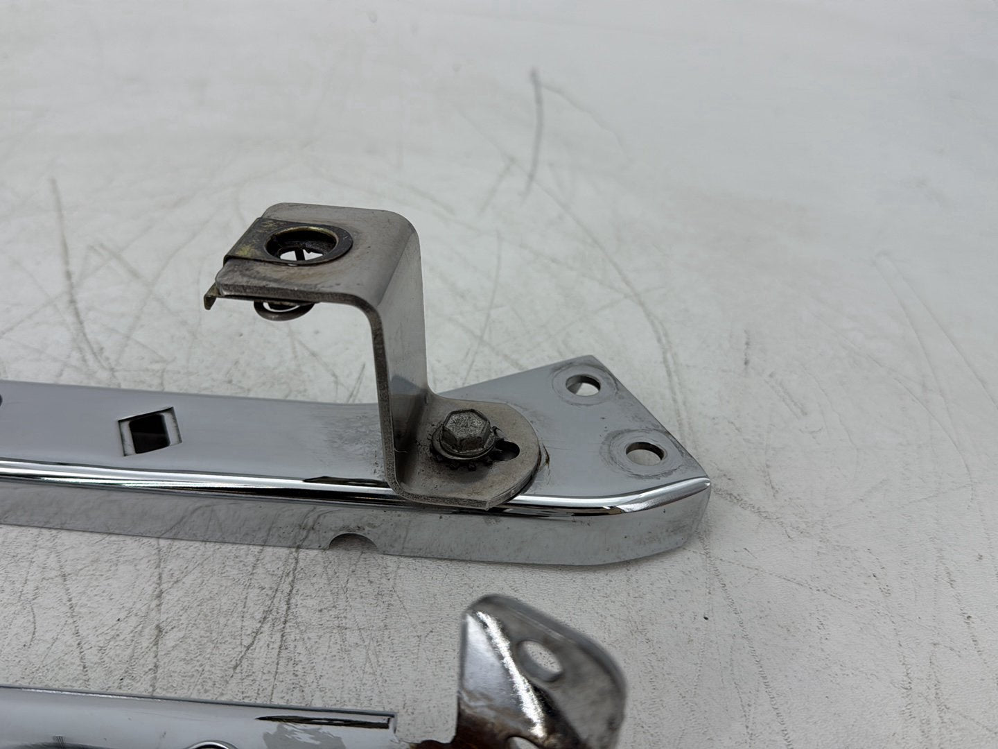 1995 Harley Road King Touring FLHR OEM Left Right Saddlebag Fender Struts Brackets