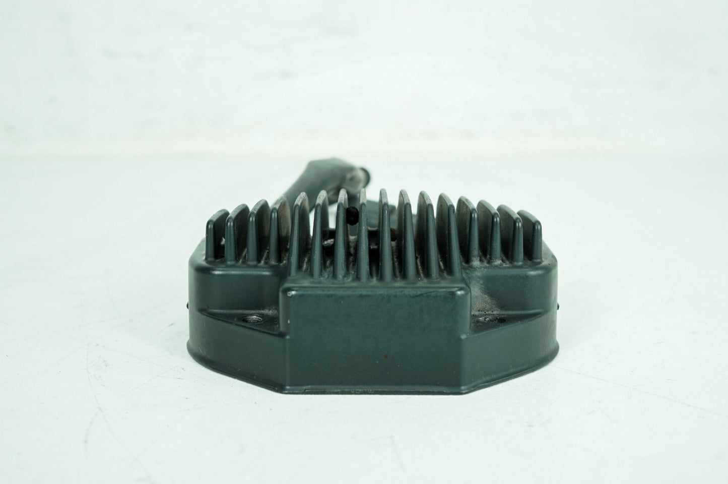 1999 - 2006 Harley-Davidson Dyna Wide Glide Voltage Regulator Rectifier  74631-04