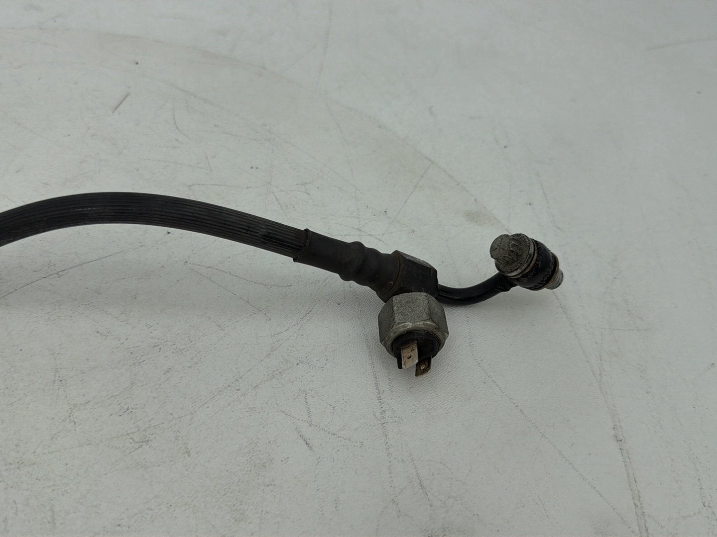 2007 - 2017 Harley-Davidson Dyna Super Glide Custom Rear Brake Hose Line Pipe 40956-00A