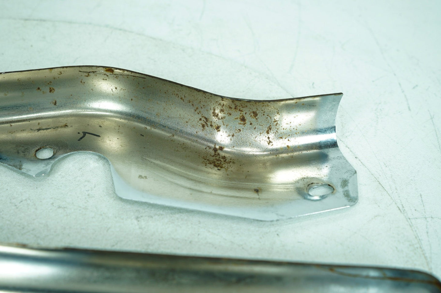 2007 - 2013 Harley-Davidson Touring Electra Glide Ultra Rear Left Right Fender Struts Bracket 47502-97