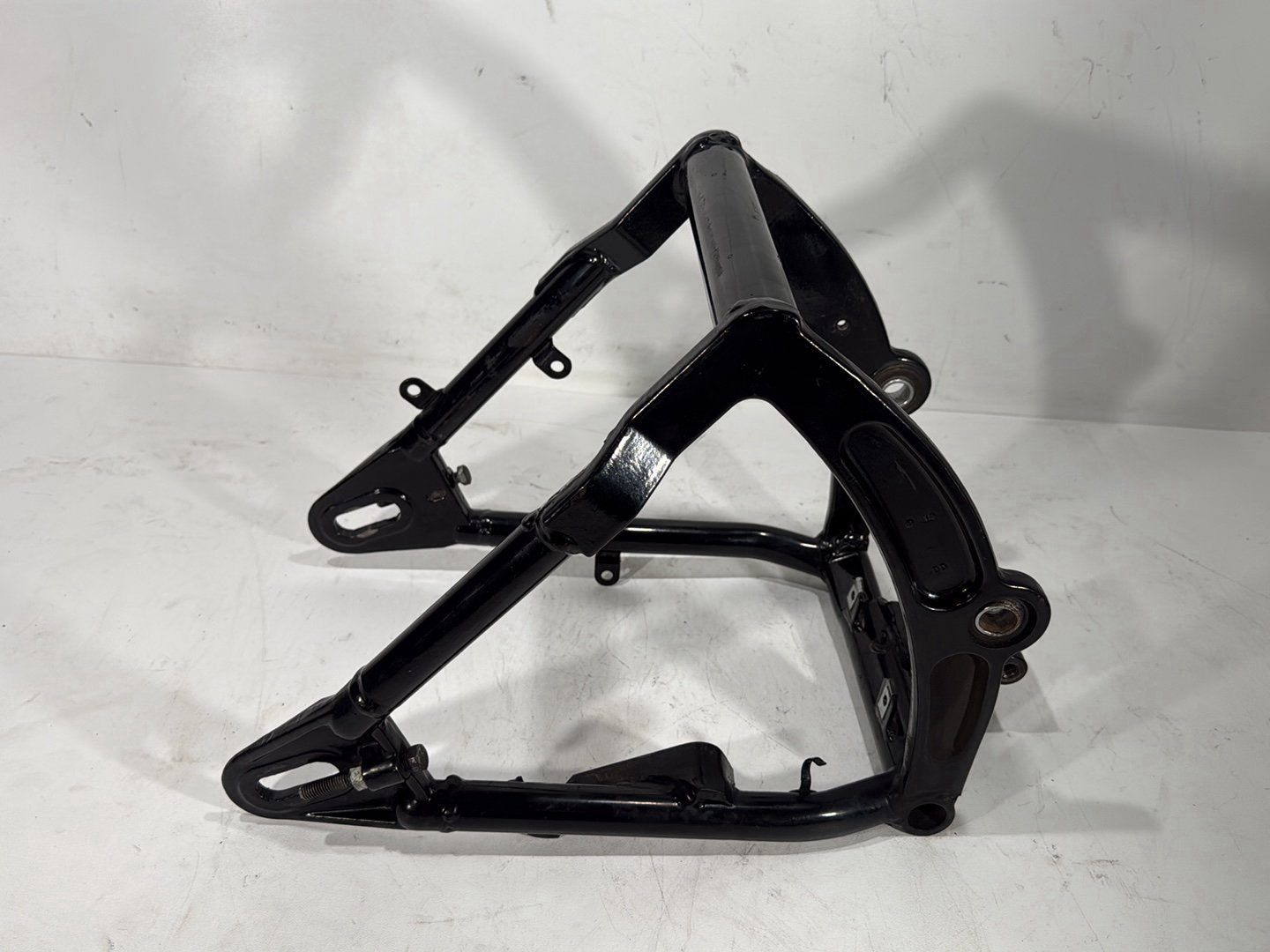 1997 Harley Softail Fat Boy FLSTF OEM Rear Fork Swingarm Swing Arm 47573-89B