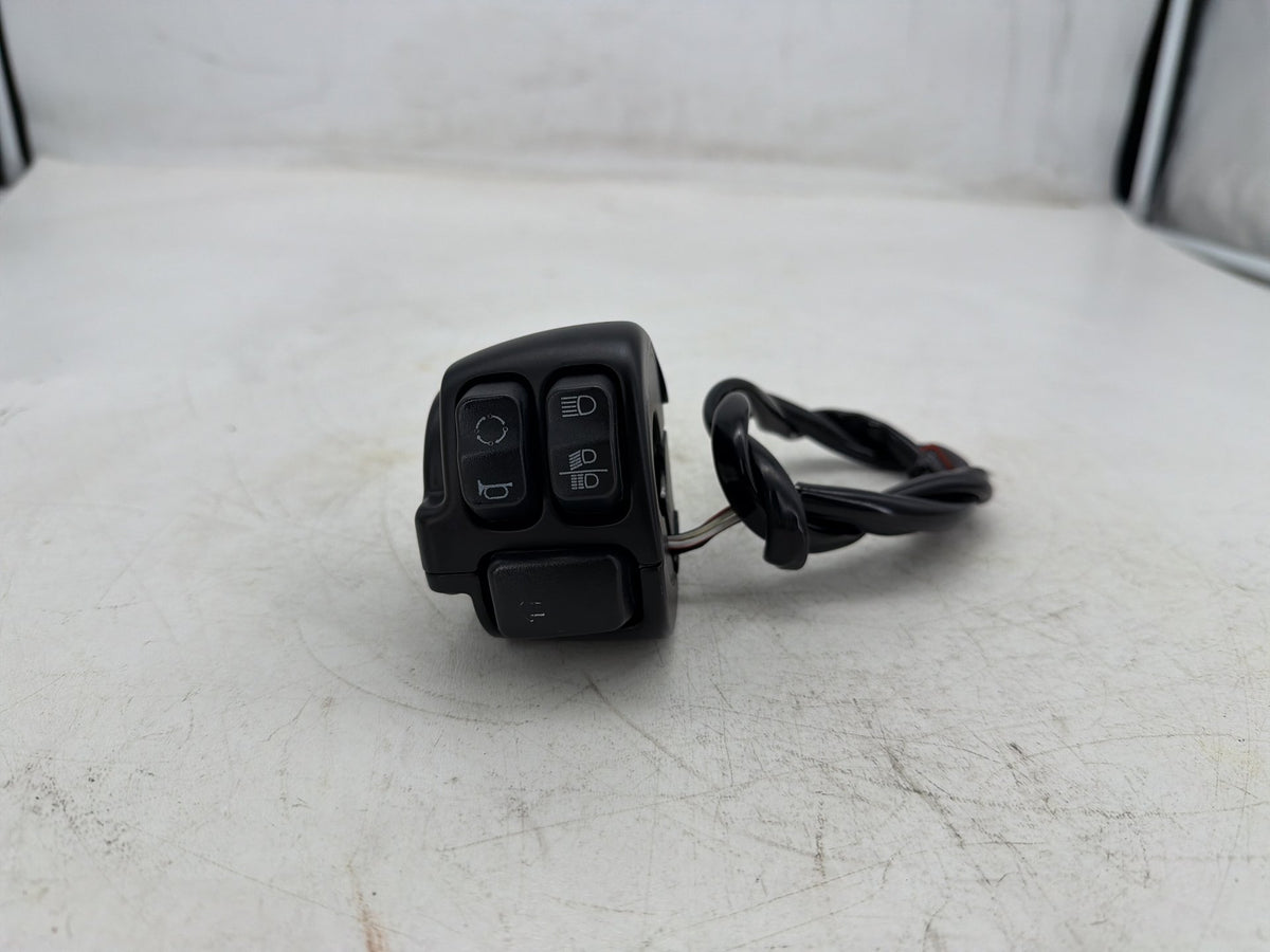 20 Harley Softail Standard FXST OEM Left Turn Signal Headlight Switches Controls