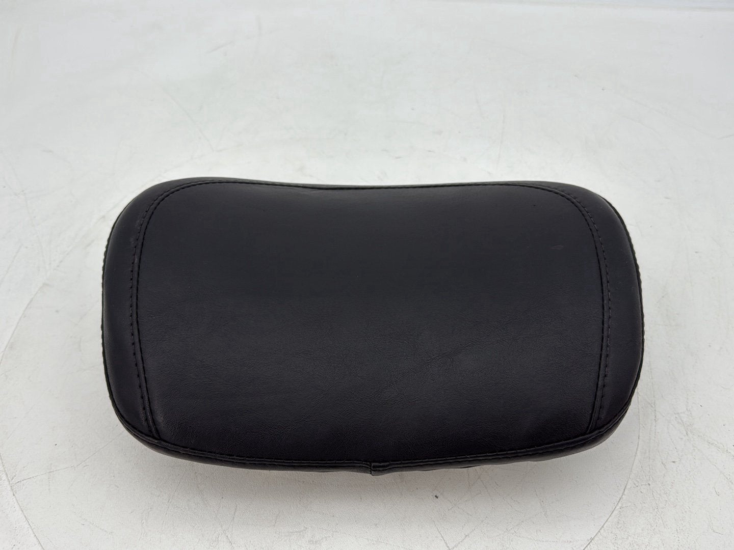 2007 - 2012 Harley-Davidson Touring Electra Glide Ultra Rear Passenger Backrest Cushion Pad 52924-98B