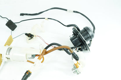 2007 - 2012 Harley-Davidson Touring Electra Glide Ultra Fuel Pump Gas Gasoline Petrol Sending 62908-08