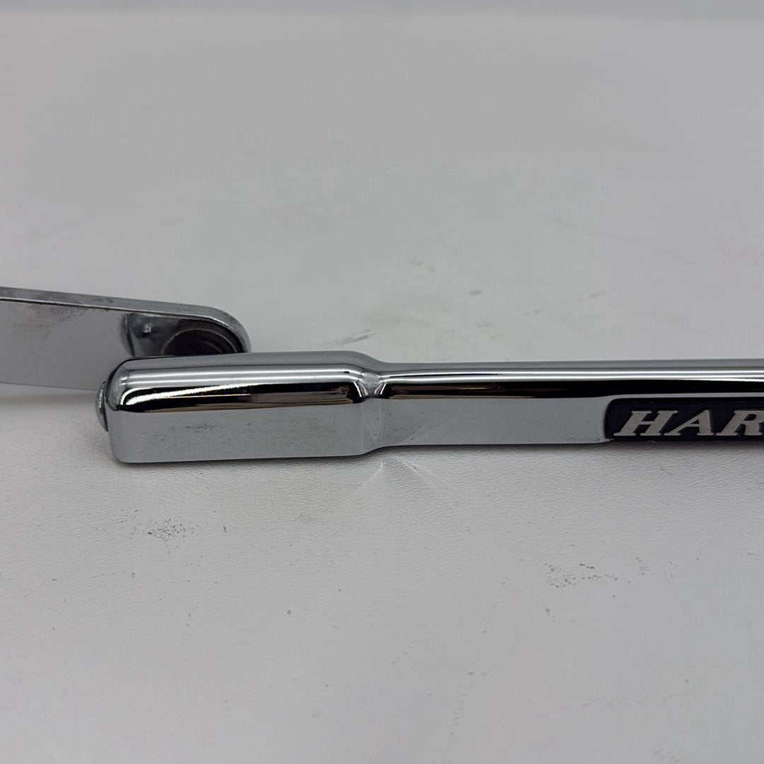 2007 - 2012 Harley-Davidson Touring Street Glide Gear Shifter Lever w/ Rod linkage  	33709-82A