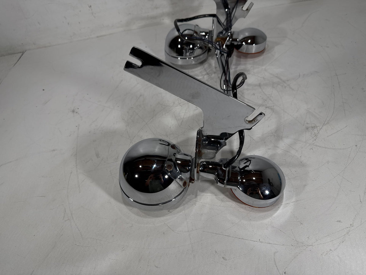 96 Harley Electra Glide Touring Ultra Front Turn Signal Indicators Aux Light Bar