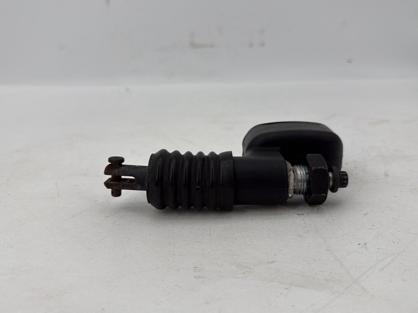 1999 - 2006 Harley-Davidson Touring Electra Glide Rear Brake Master Cylinder Reservoir 41767-05A