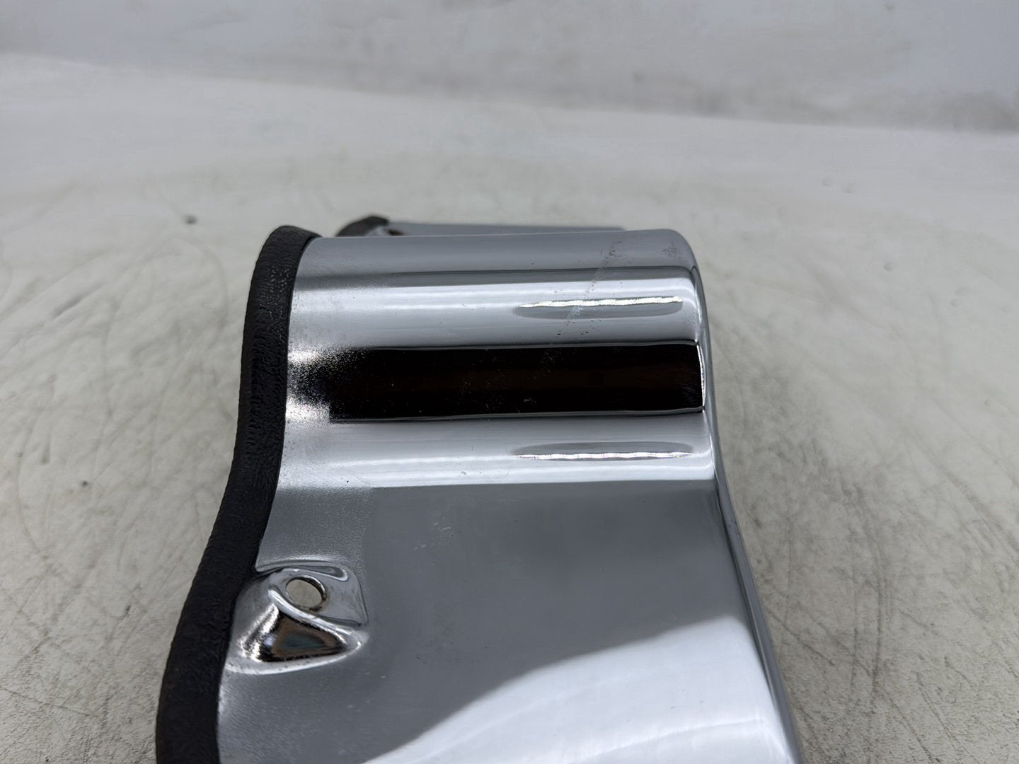 2007 Harley Touring FLHTC Electra Glide Classic OEM Front Lower Fairing Outer Skirt 58208-96A