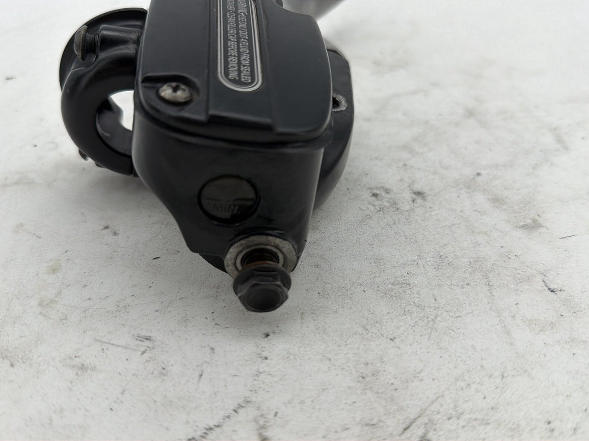 2014 Harley Electra Glide Ultra Front Left Clutch Lever Master Cylinder OEM