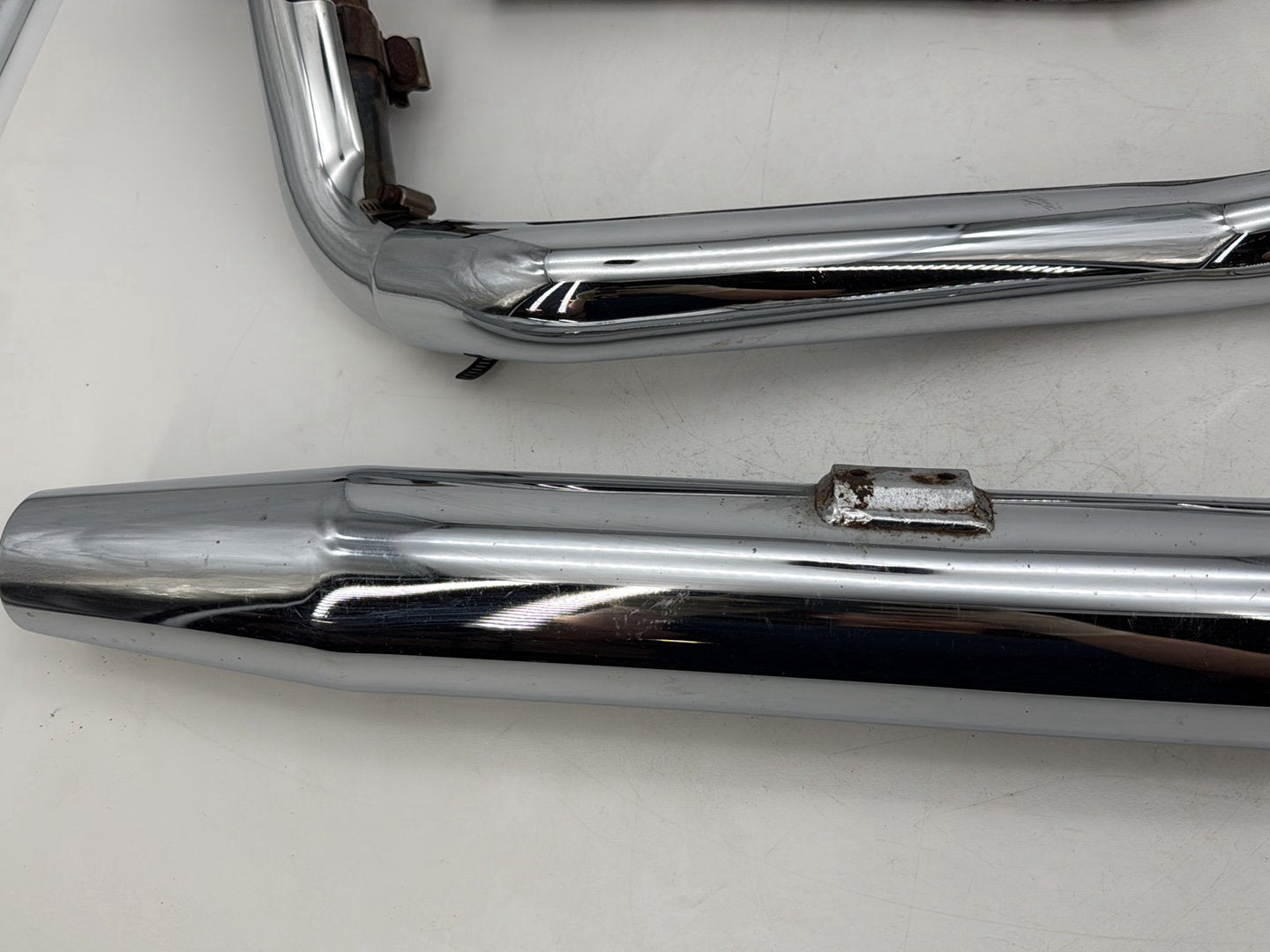 1999 - 2006 Harley-Davidson Touring Electra Glide Ultra Exhaust Header Pipes Muffler  	65621-99B