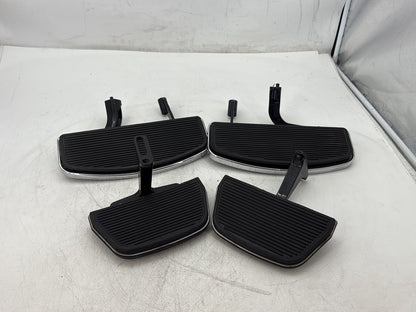 2013 Harley Electra Glide Touring Ultra FLHTCUI OEM Left Right Driver & Pass Floorboard Foot Rest